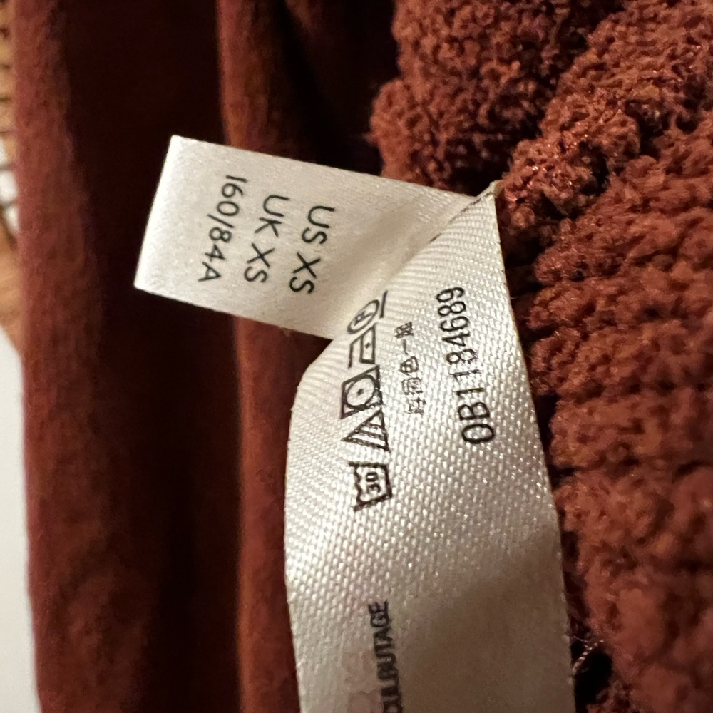 FP Beach Bino Pullover - Picture 5 of 5